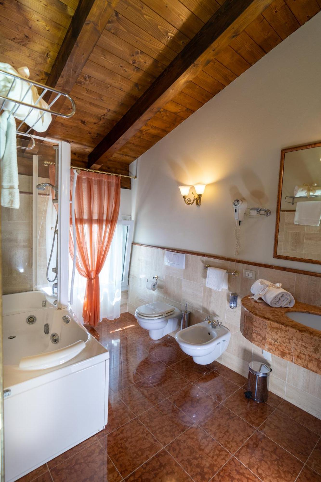 Le Muse Hotel San Bonifacio Zewnętrze zdjęcie